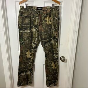 Mossy Oak Woman Camo Straight Leg Pants size 12